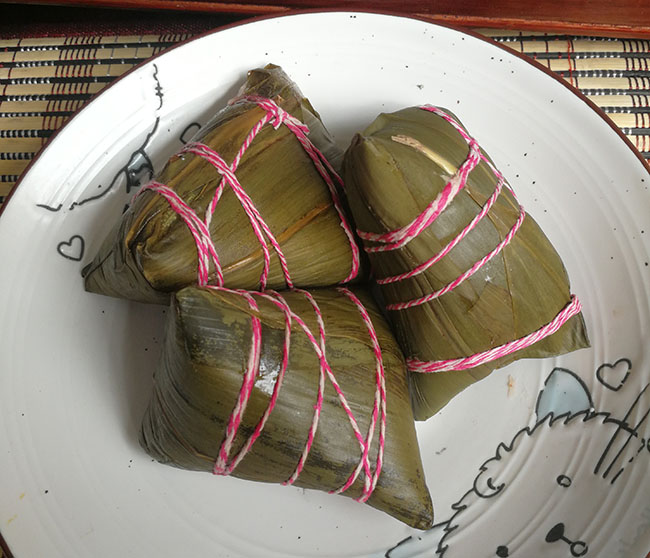 红豆粽四角